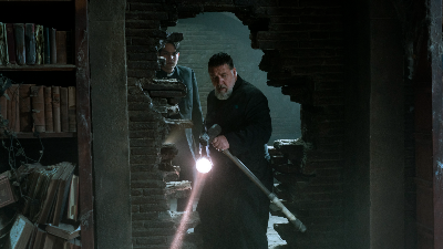 The Pope’s Exorcist (2023) review