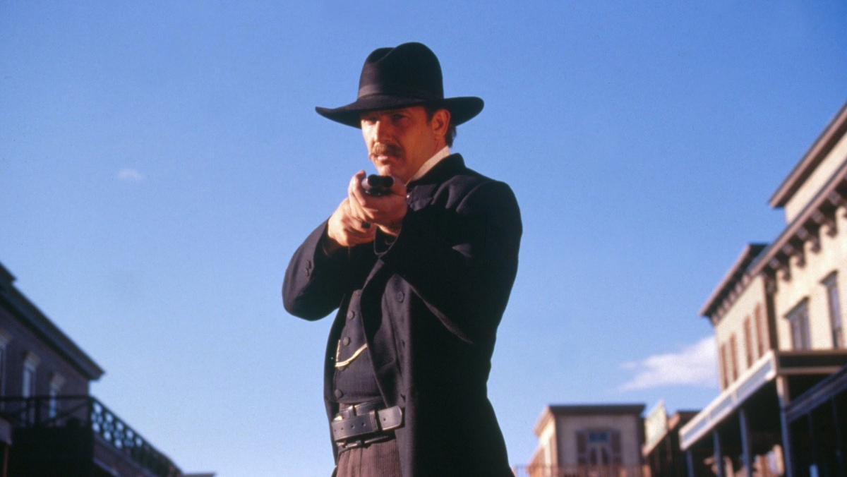 Wyatt Earp (1994) review