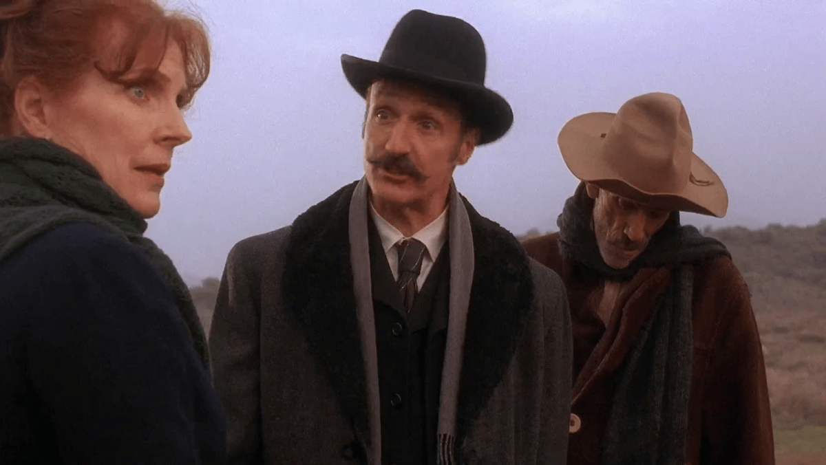 Tremors 4: The Legend Begins (2004) review