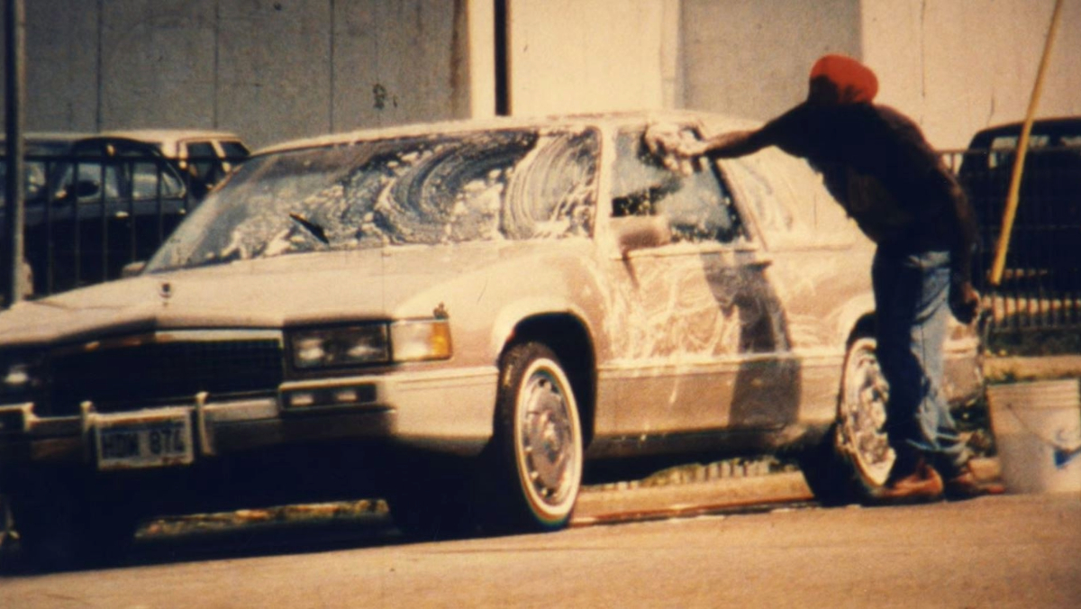 Public Housing (1997) review