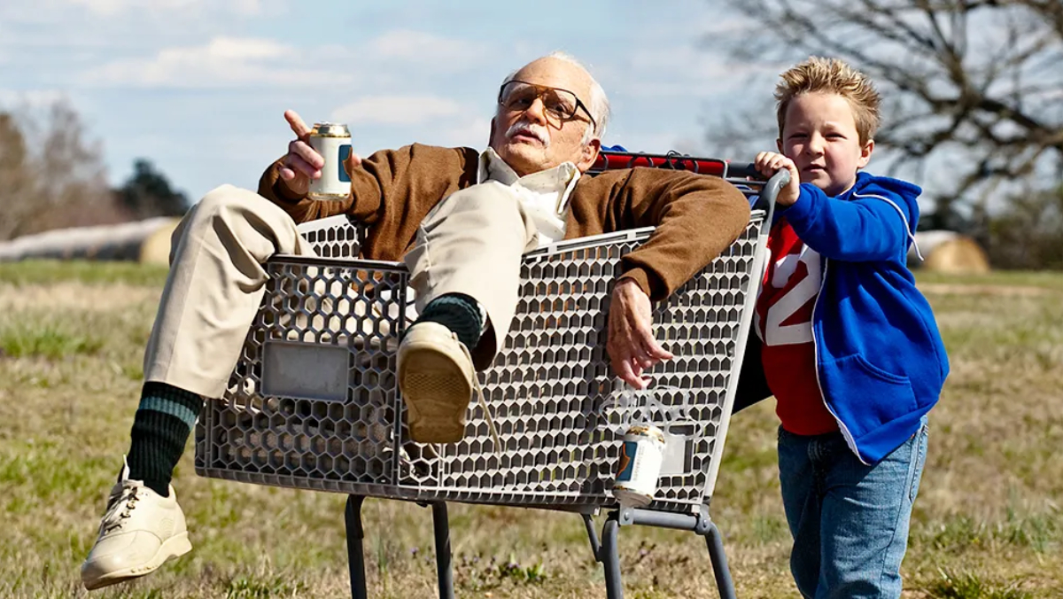 Jackass Presents: Bad Grandpa (2013) review